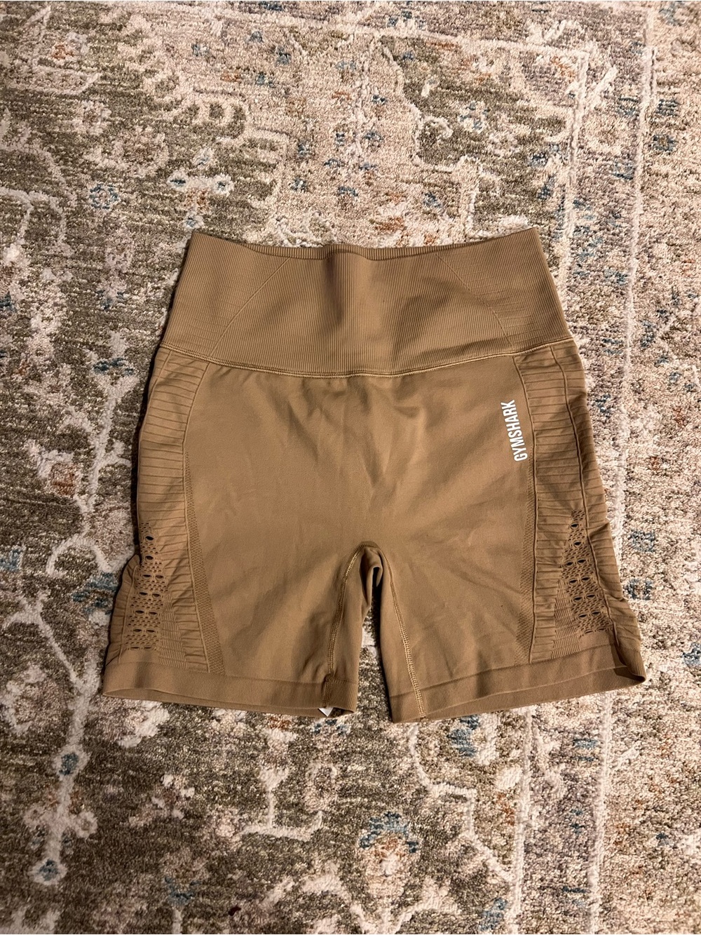 Gymshark Women’s High-Waist Seamless Bike Shorts — Tan